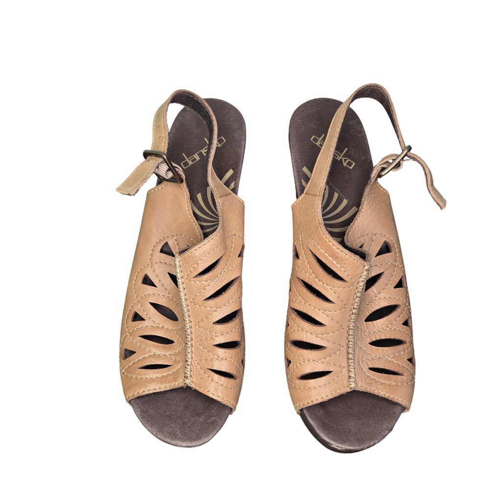 Dansko Sissy Tan Leather Laser Cut Leaf Heeled Clog Sandals Womens 39 1310037800